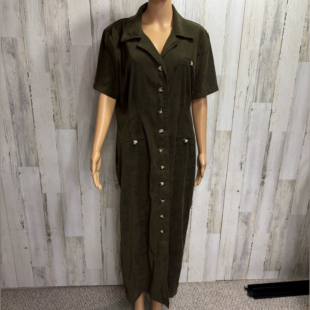 Chad’s Place Vintage Plus Size Microsuede Midi Length Shirtdress